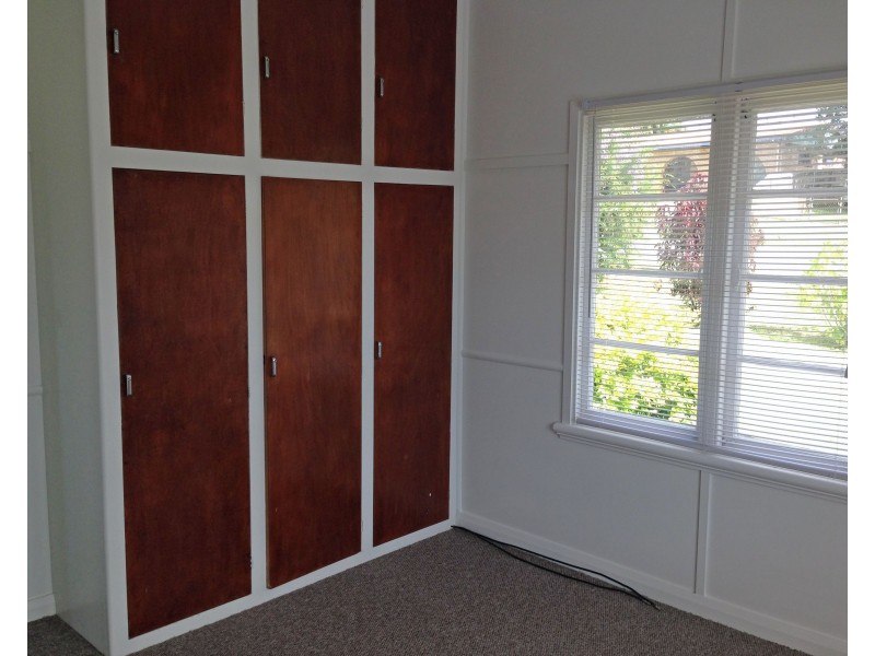 16 Rose Street, Atherton QLD 4883