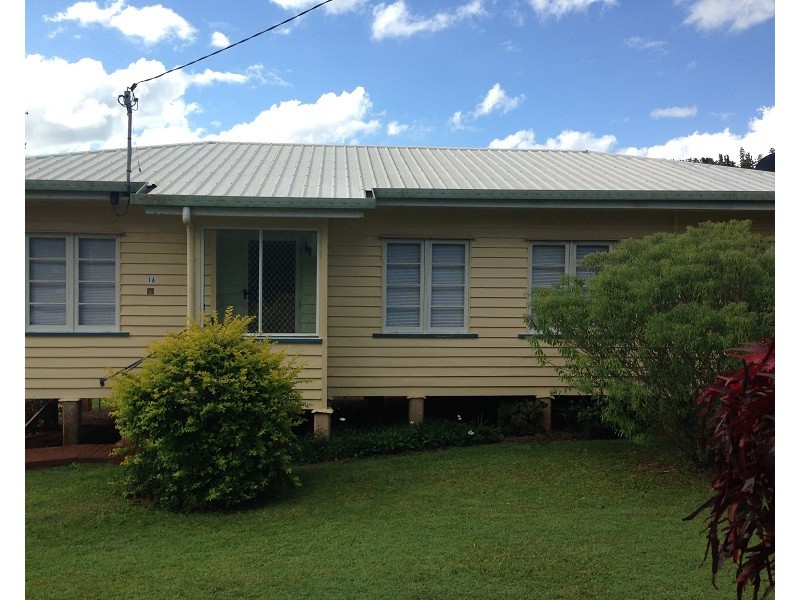 16 Rose Street, Atherton QLD 4883