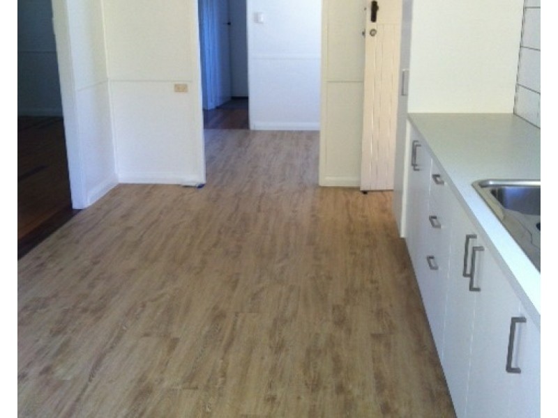 16 Rose Street, Atherton QLD 4883