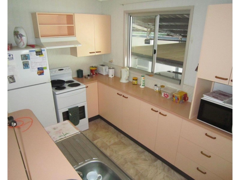 Tinaroo QLD 4872