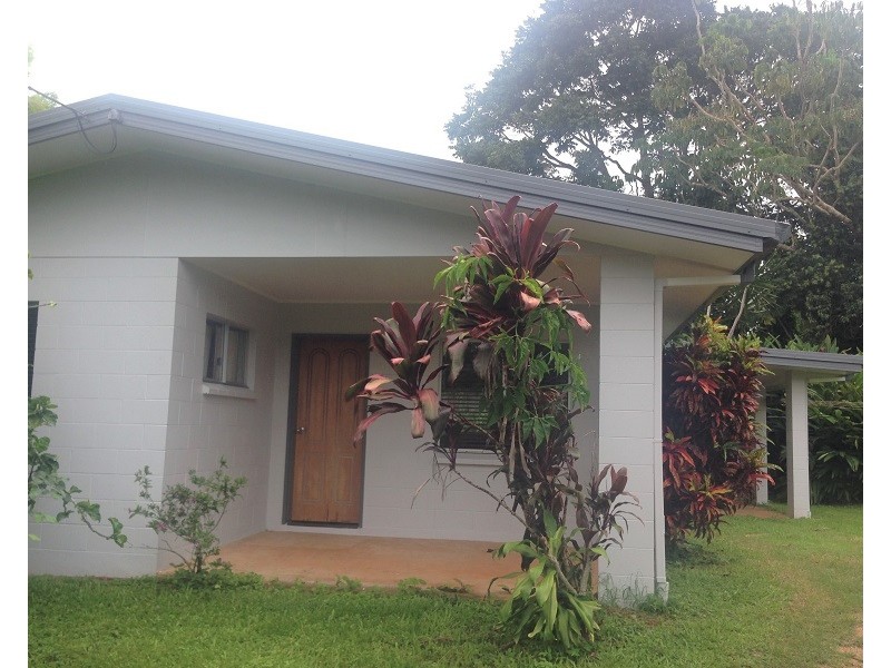 25 Crisp Close, Atherton QLD 4883