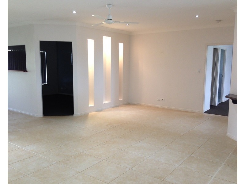 18 Jackson Drive, Atherton QLD 4883