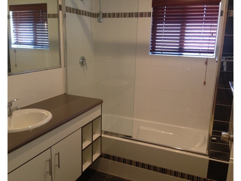 18 Jackson Drive, Atherton QLD 4883