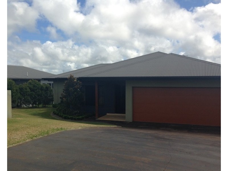 18 Jackson Drive, Atherton QLD 4883