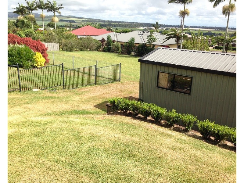 18 Jackson Drive, Atherton QLD 4883