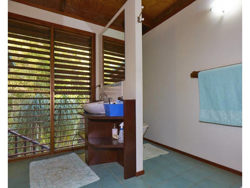 Lake Barrine QLD 4884