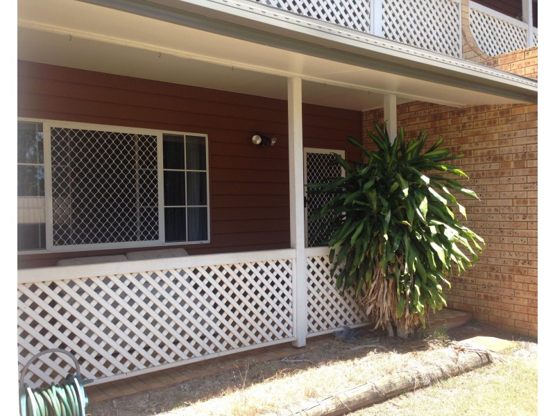 Uint 1/3 Louise Street, Atherton QLD 4883
