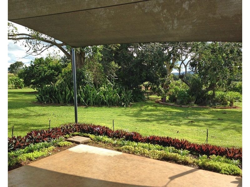 11 Beck Road, Kairi QLD 4872