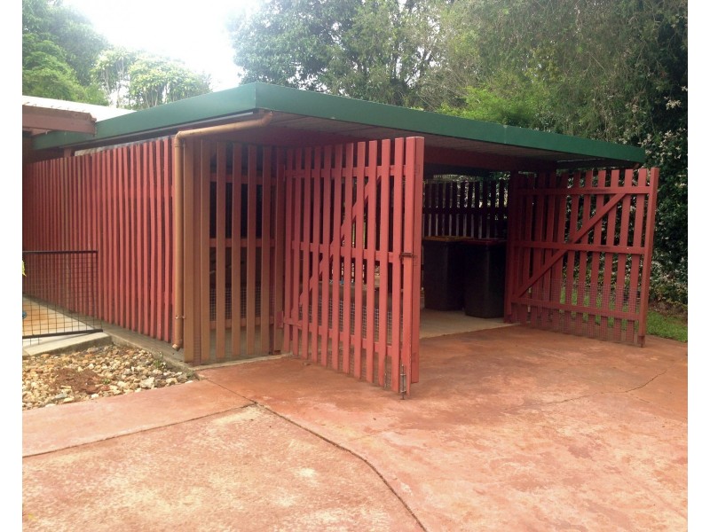 12 Wattle Close, Yungaburra QLD 4884