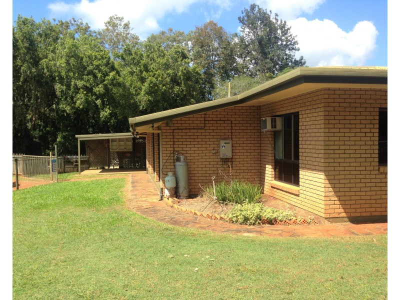 1 Malcolm Road, Tinaroo QLD 4872
