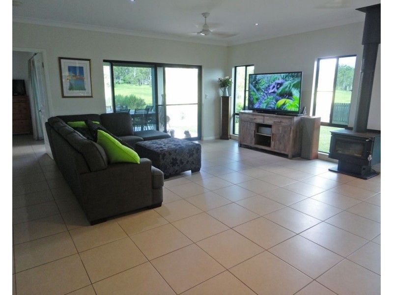 Yungaburra QLD 4884