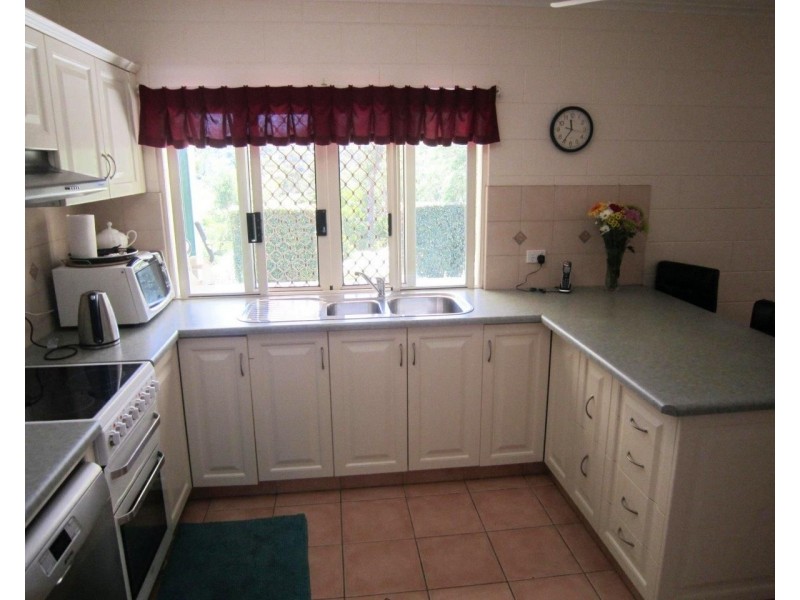 24 Ruby Street, Herberton QLD 4887