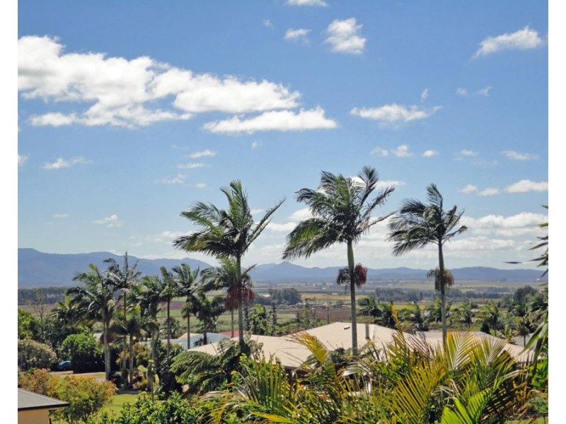 12-14 Jackson Drive, Atherton QLD 4883