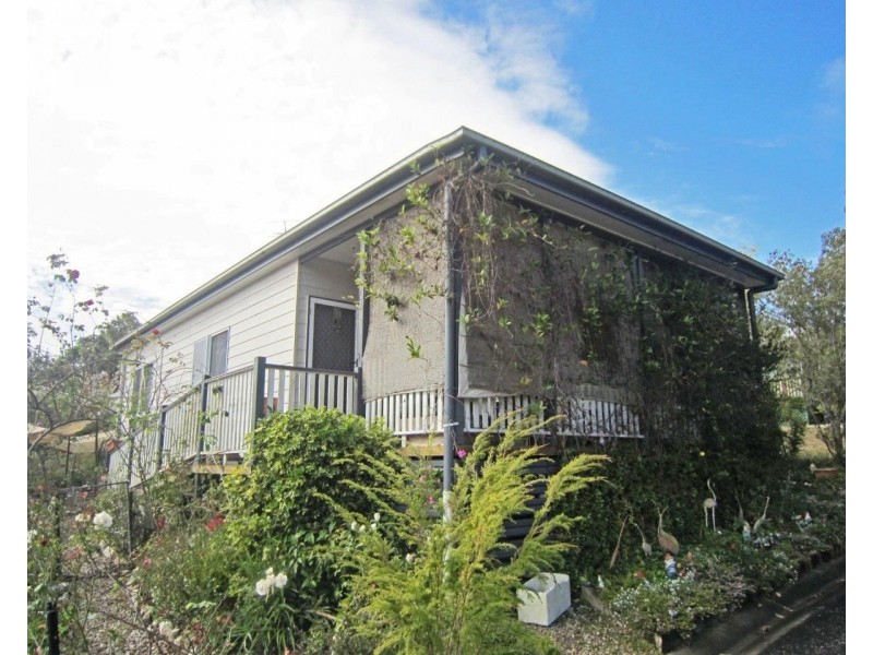 Tinaroo QLD 4872