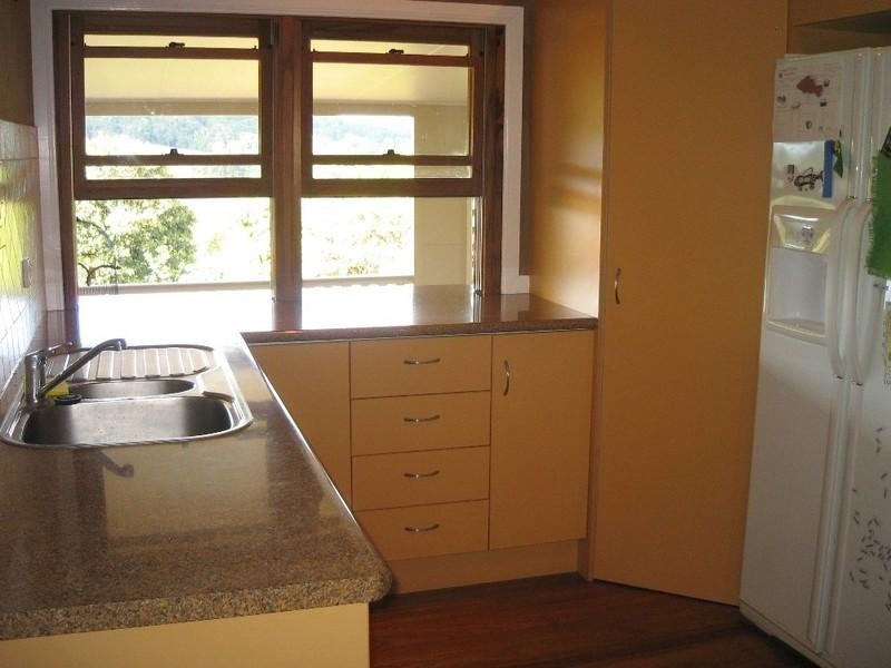 Yungaburra QLD 4884