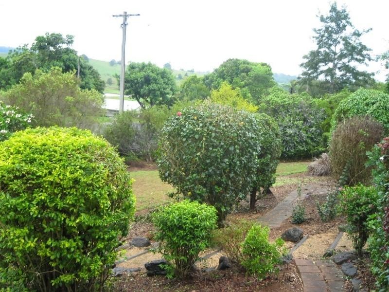 Yungaburra QLD 4884
