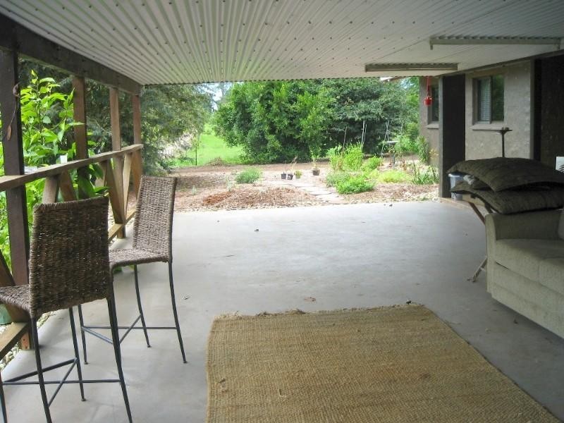 Lake Eacham QLD 4884