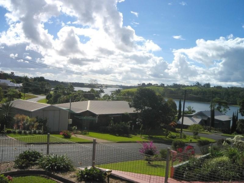 Yungaburra QLD 4884