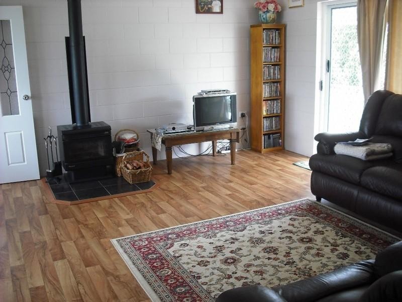 Lake Eacham QLD 4884