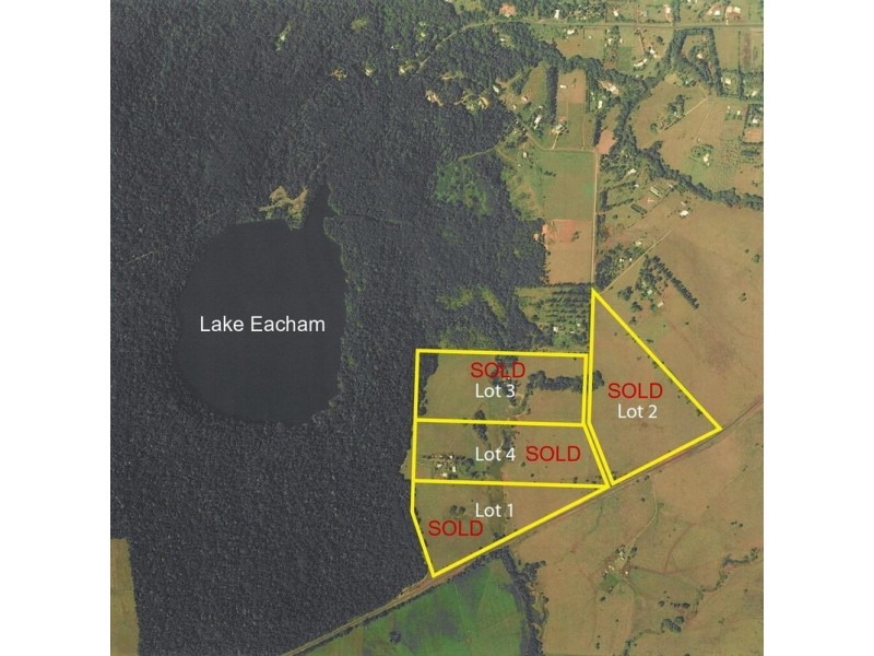 Lake Eacham QLD 4884