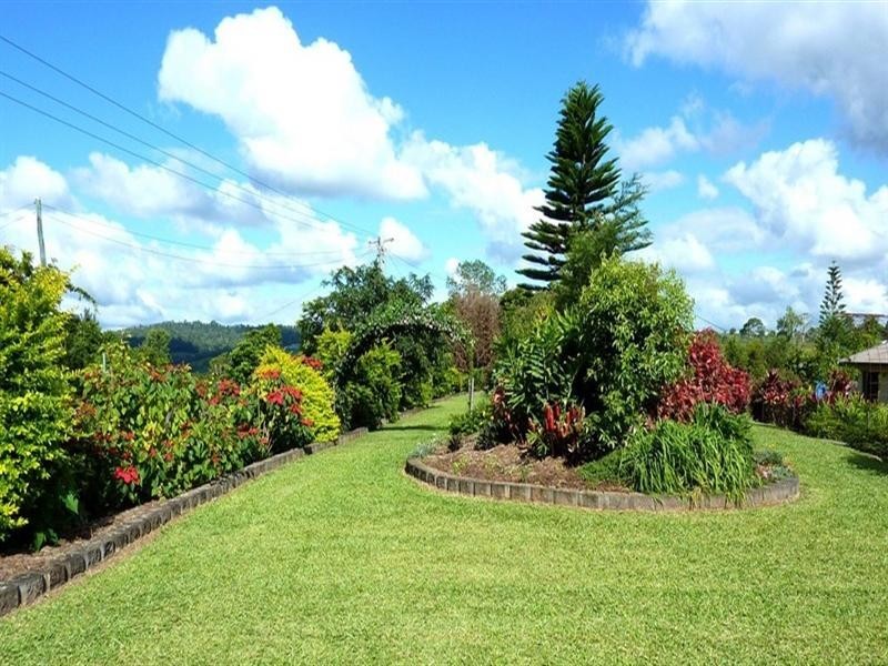 Yungaburra QLD 4884