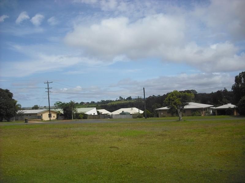 Yungaburra QLD 4884