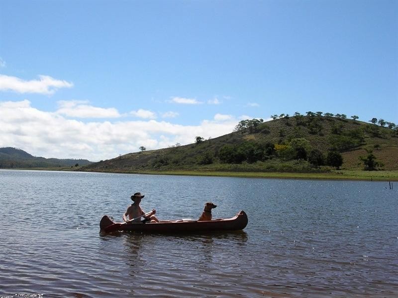 Lake Tinaroo QLD 4872