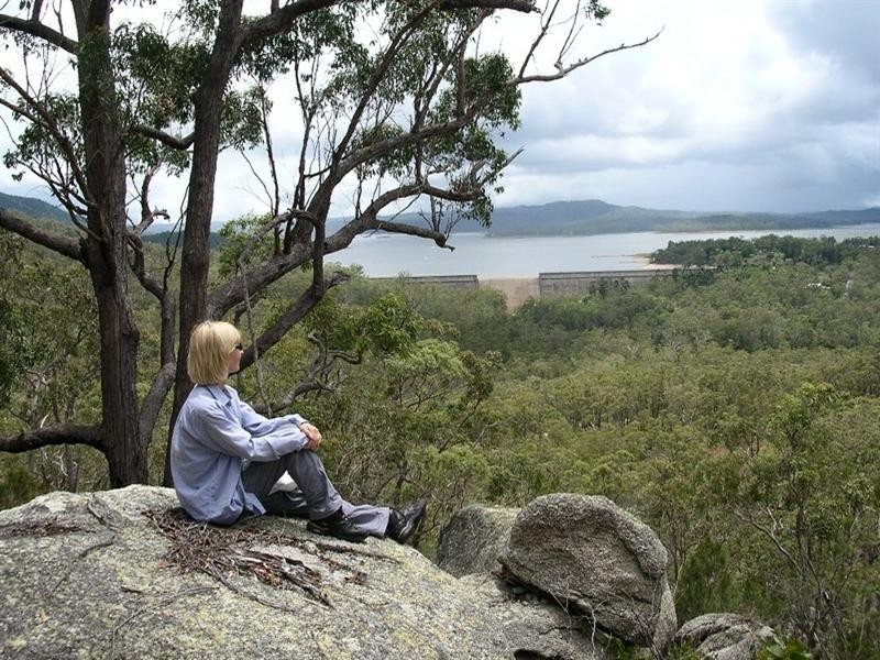 Lake Tinaroo QLD 4872
