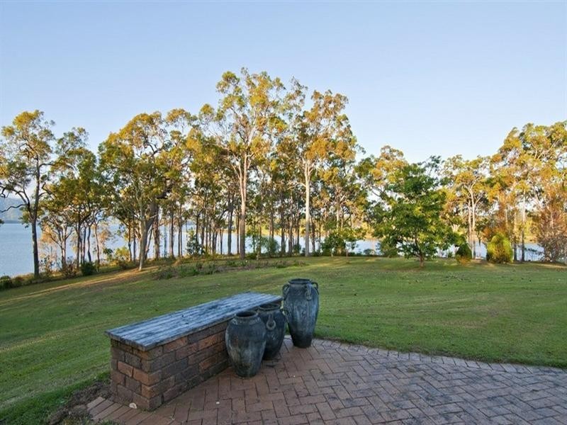 Tinaroo QLD 4872