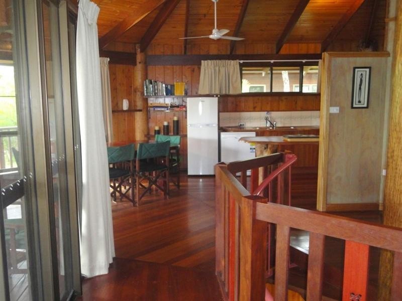 Tinaroo QLD 4872