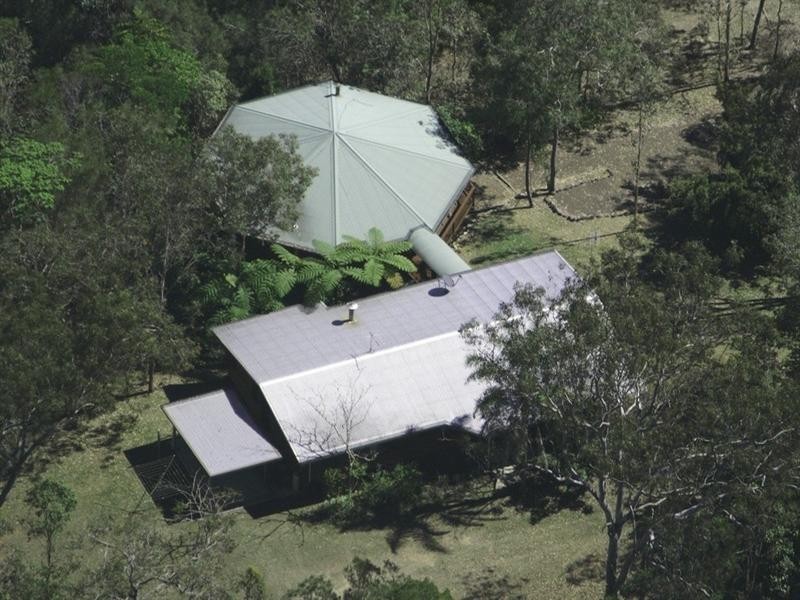 Tinaroo QLD 4872