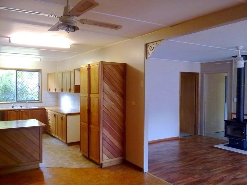 15 Mary Street, Malanda QLD 4885