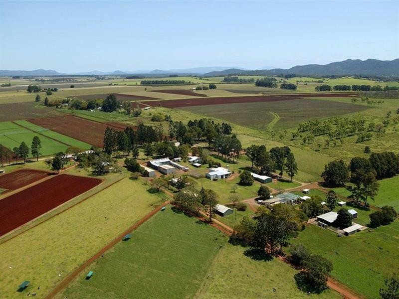 Tinaroo QLD 4872