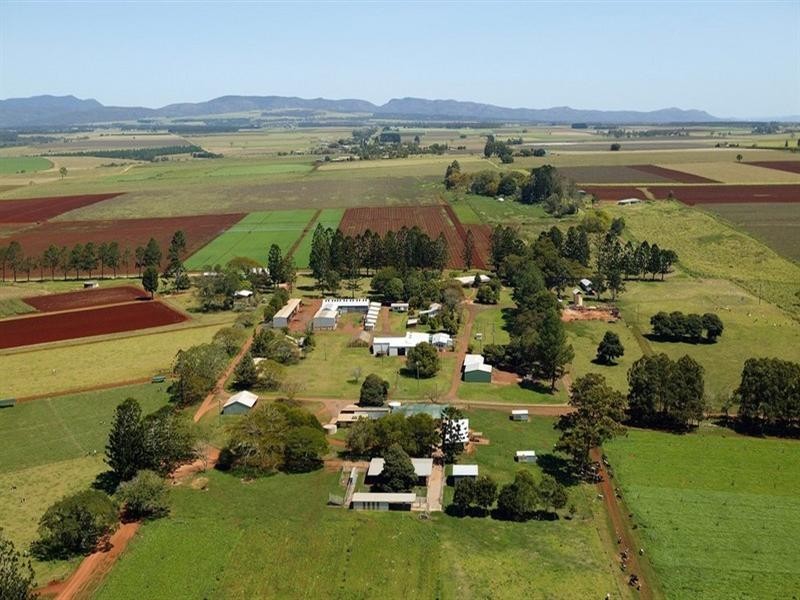 Tinaroo QLD 4872