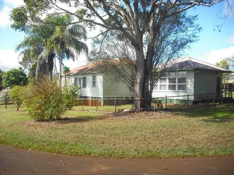 Tinaroo QLD 4872