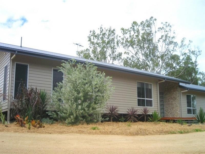 55 Wavell Drive, Tinaroo QLD 4872