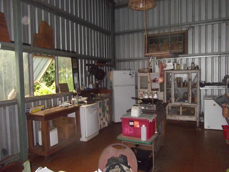 Lake Eacham QLD 4884