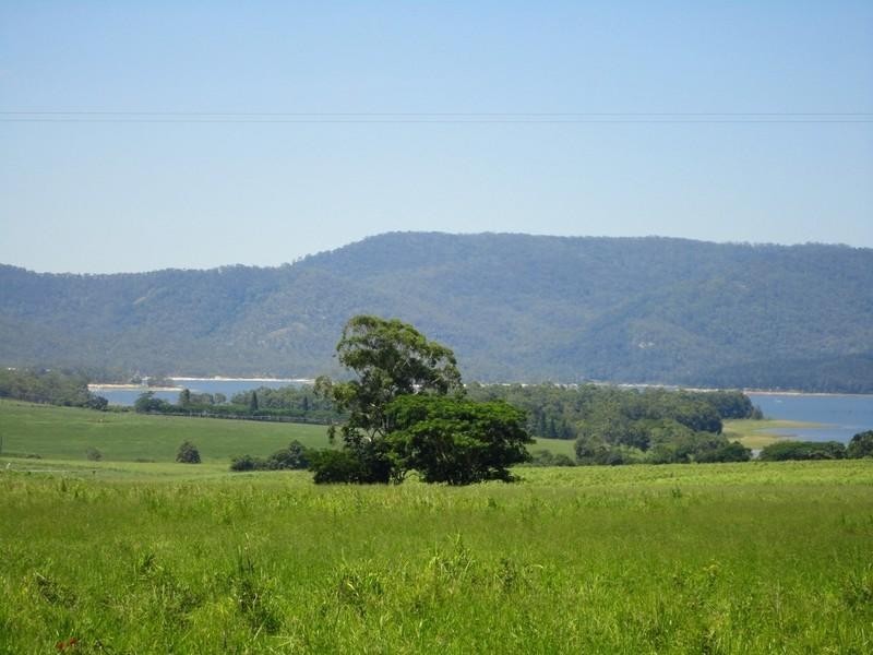 Tinaroo QLD 4872