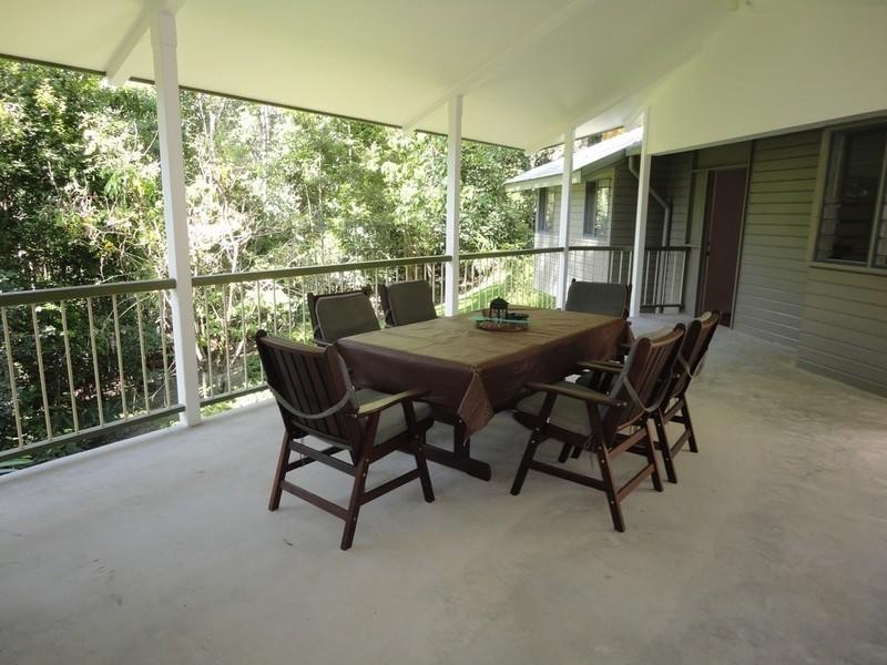 Lake Eacham QLD 4884