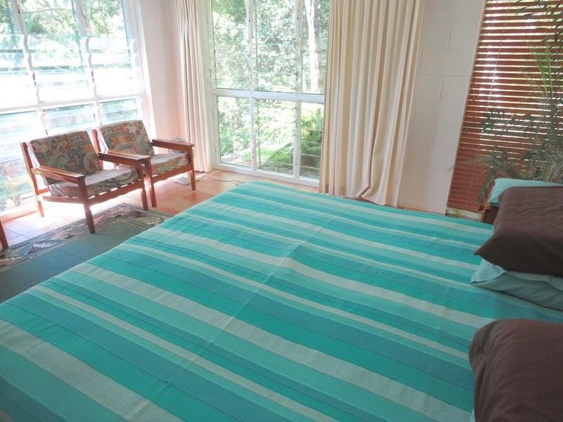 Lake Eacham QLD 4884