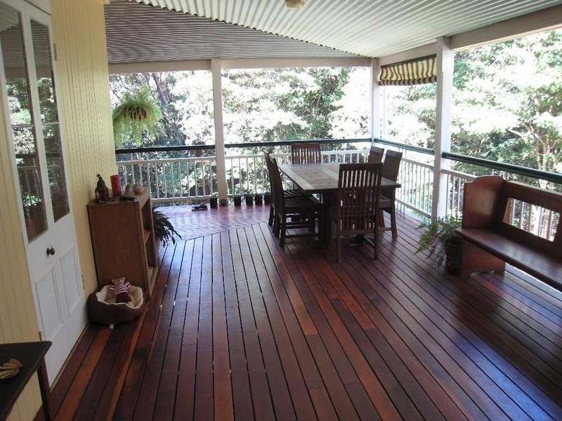 16 McLean Road, Lake Eacham QLD 4884