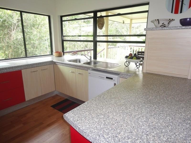 Lake Eacham QLD 4884