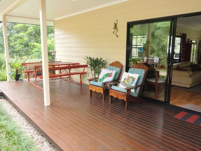 Lake Eacham QLD 4884