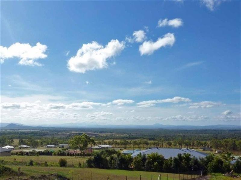 8 Moffat Drive, Tolga QLD 4882