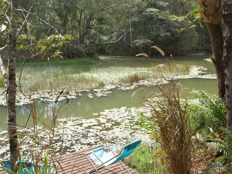 Lake Eacham QLD 4884