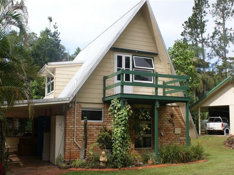 Lake Eacham QLD 4884