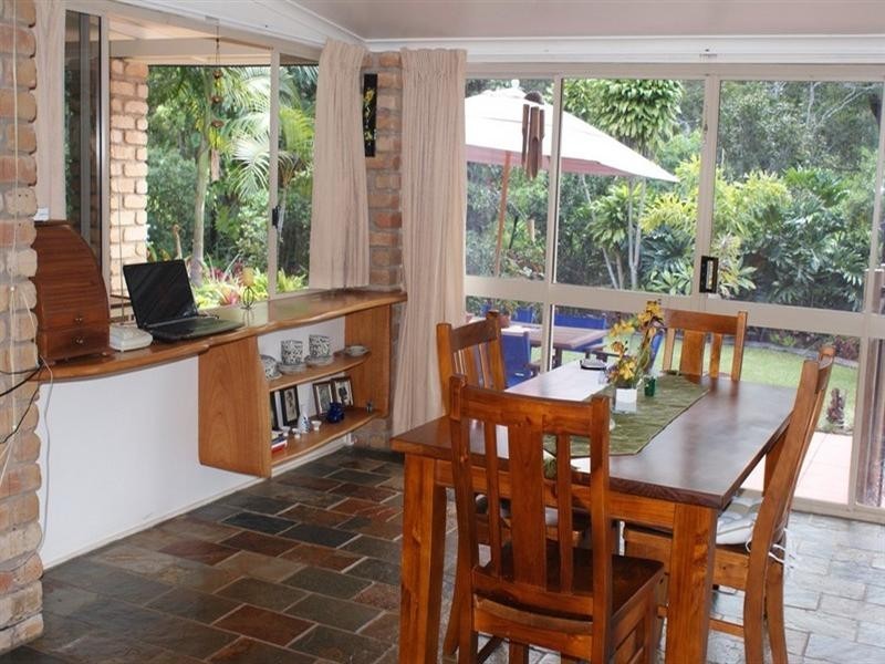 Lake Eacham QLD 4884