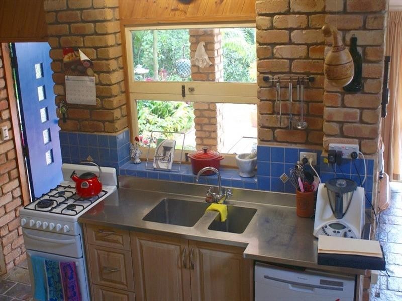 Lake Eacham QLD 4884