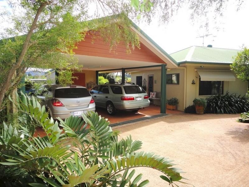 Atherton QLD 4883