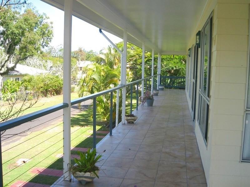 9 Church Street, Tinaroo QLD 4872